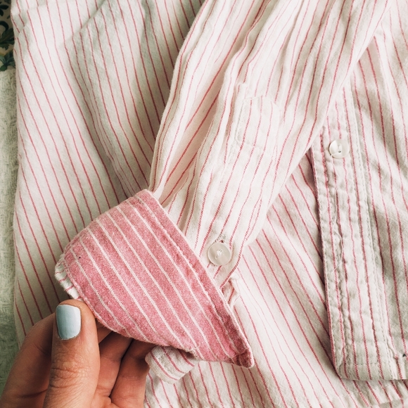 Pink and white pinstriped button down shirt - Picture 2 of 4